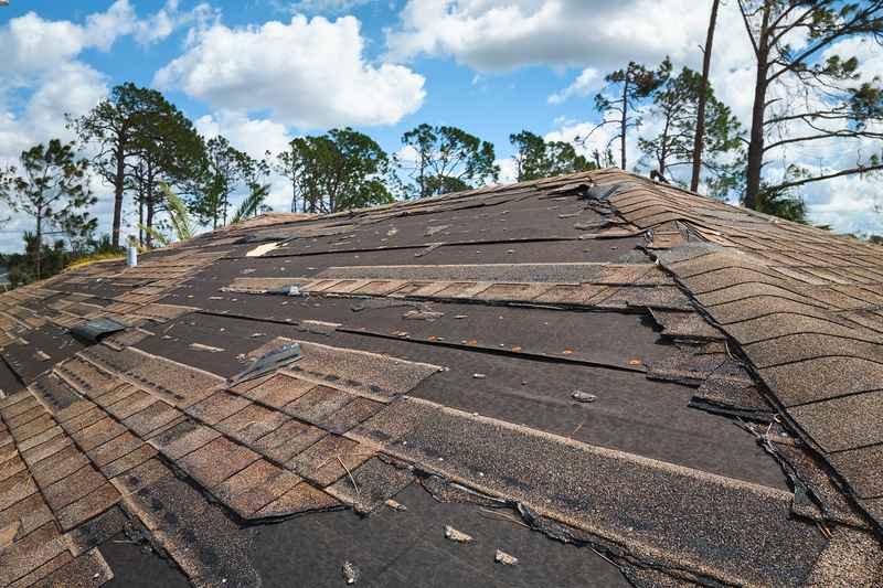 heat roof damage in Largo