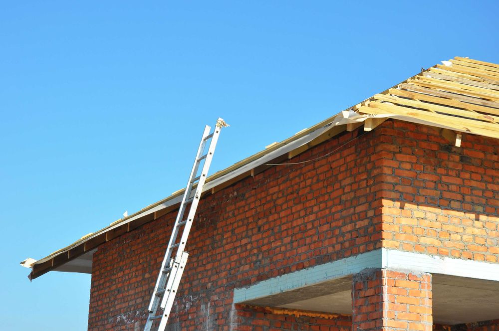 preparing your roof for replacement in Houston